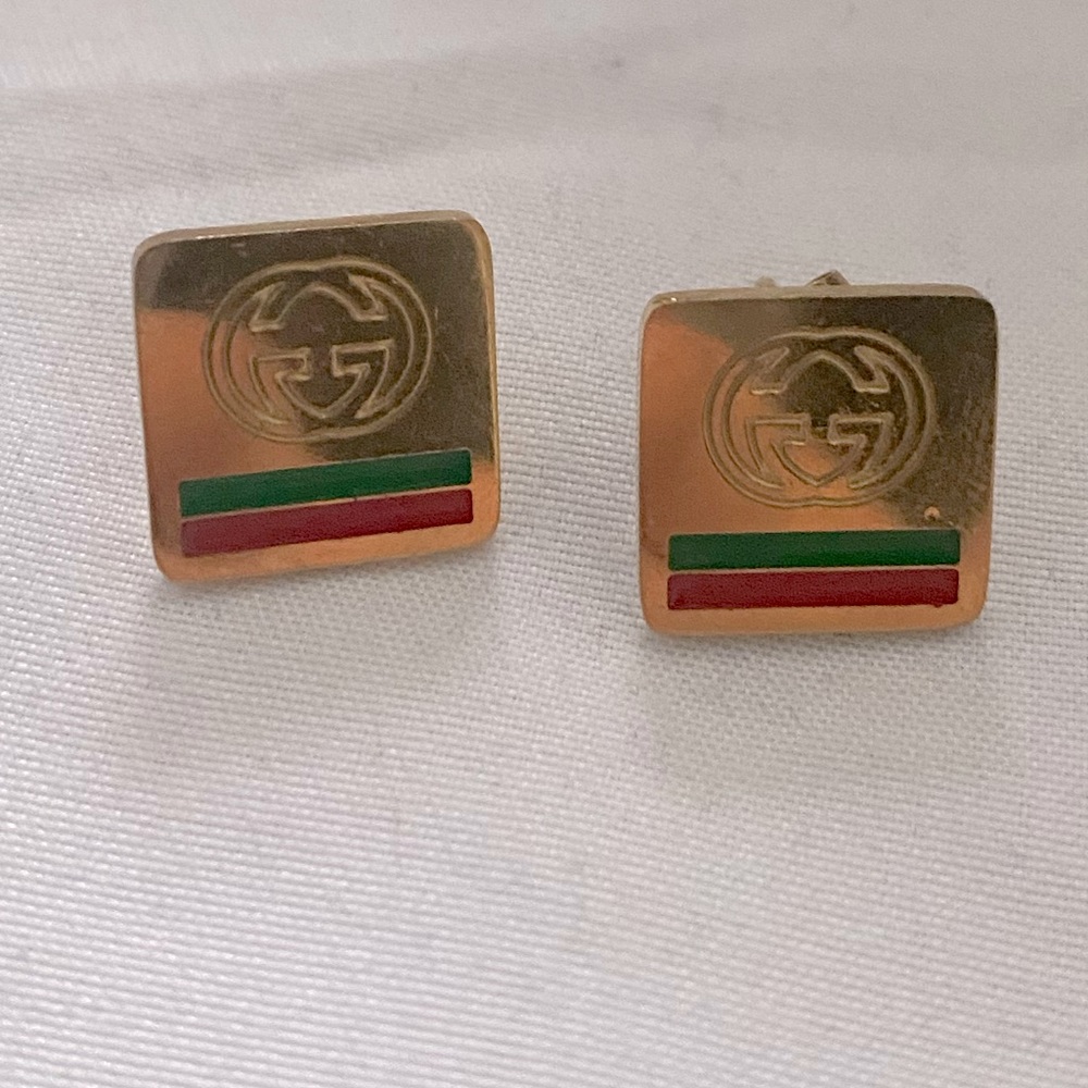 Gold Gucci stud earrings